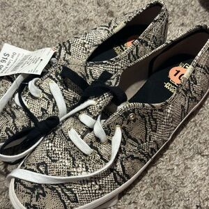 NWT Keds Women's Black and White Snake Print Sneakers